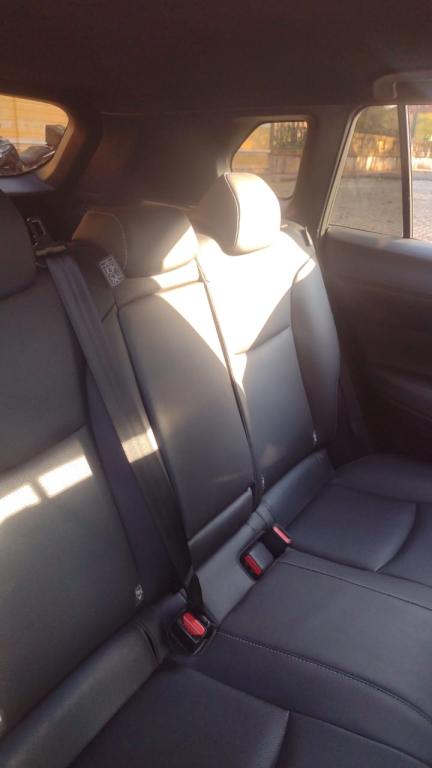 TOYOTA Corolla Cross - Foto