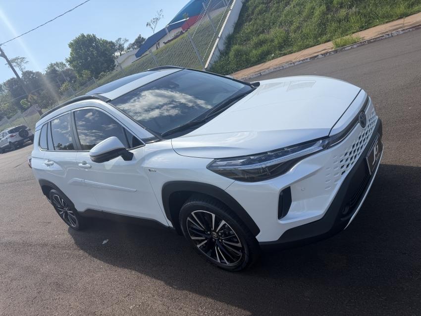 TOYOTA Corolla Cross - Foto