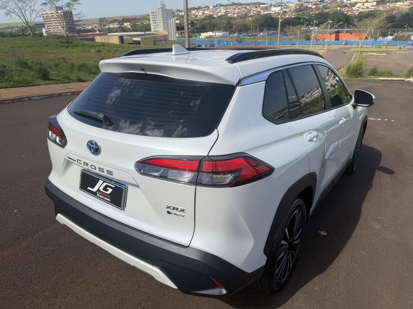 TOYOTA Corolla Cross - Foto