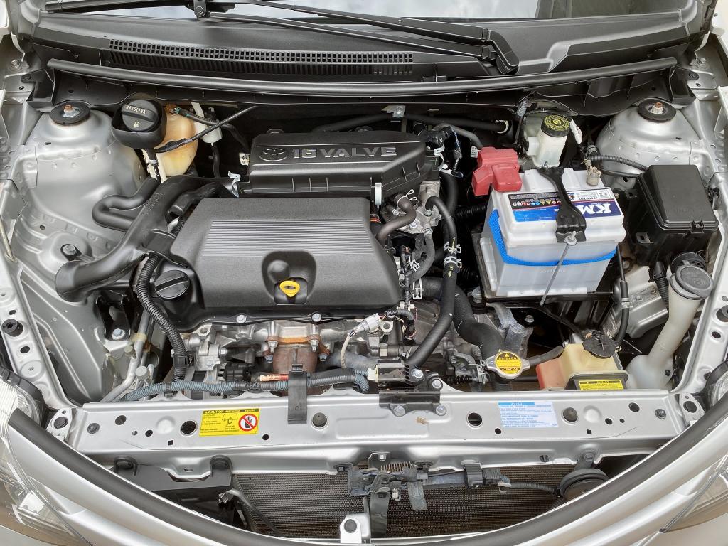 TOYOTA Etios Hatch - Foto