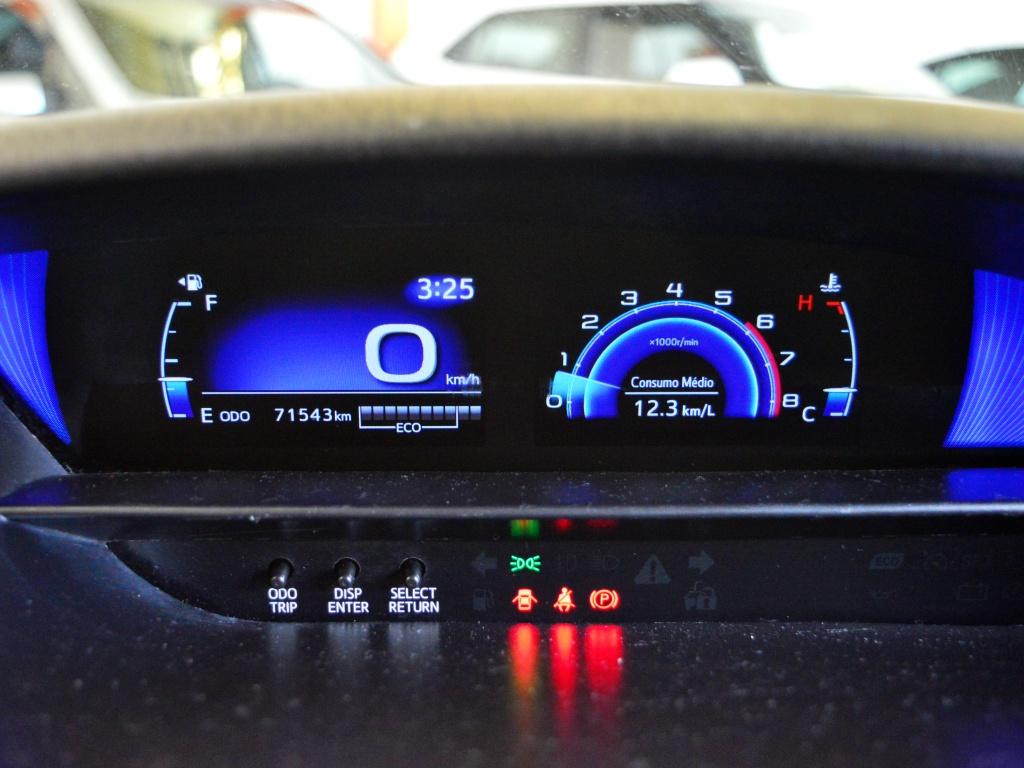 TOYOTA Etios Hatch - Foto