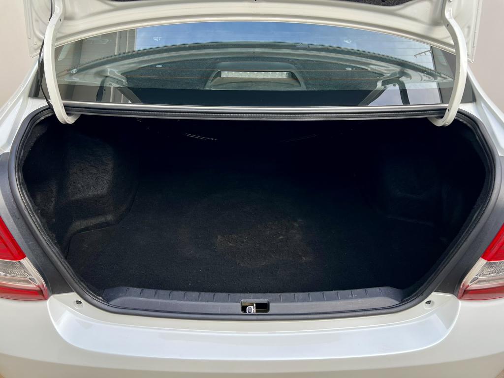 TOYOTA Etios Sedan - Foto