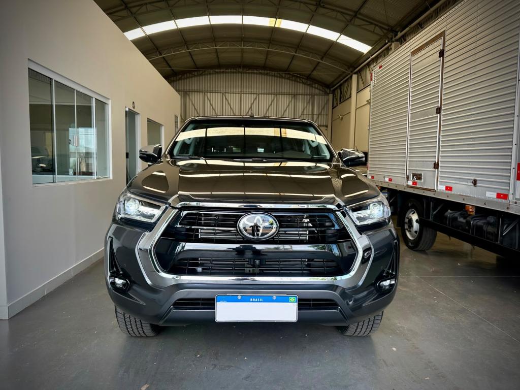 TOYOTA Hilux Caminhonete - Foto