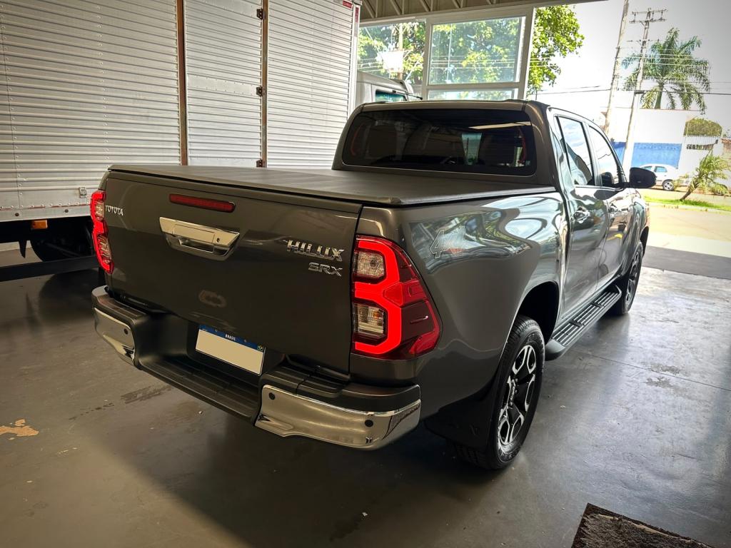 TOYOTA Hilux Caminhonete - Foto