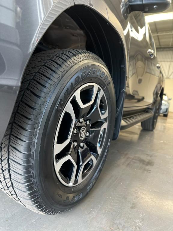 TOYOTA Hilux Caminhonete - Foto