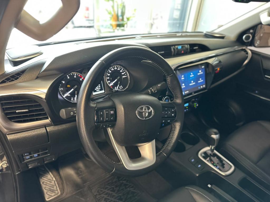 TOYOTA Hilux Caminhonete - Foto