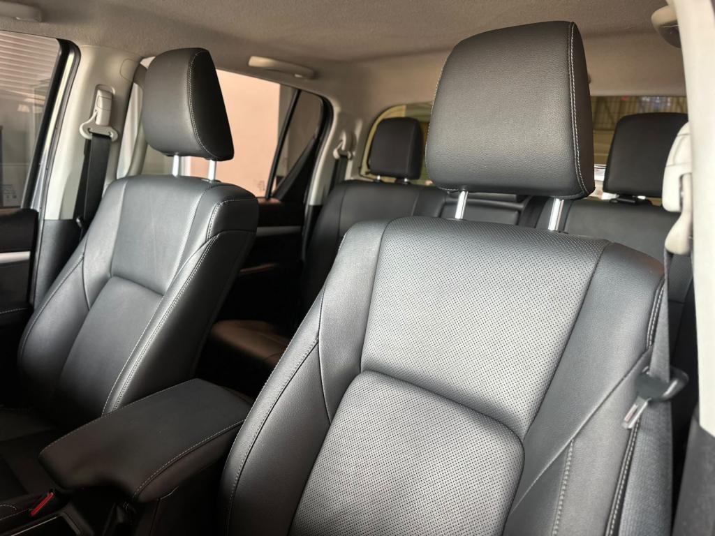 TOYOTA Hilux Caminhonete - Foto