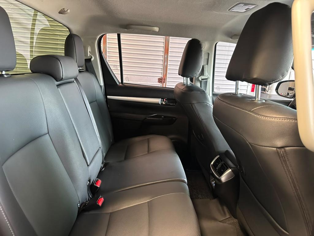 TOYOTA Hilux Caminhonete - Foto