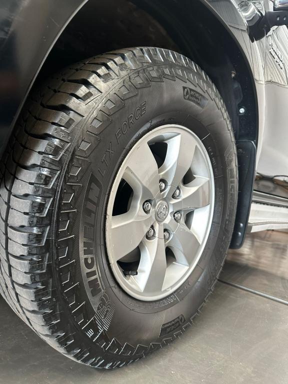 TOYOTA Hilux Caminhonete - Foto