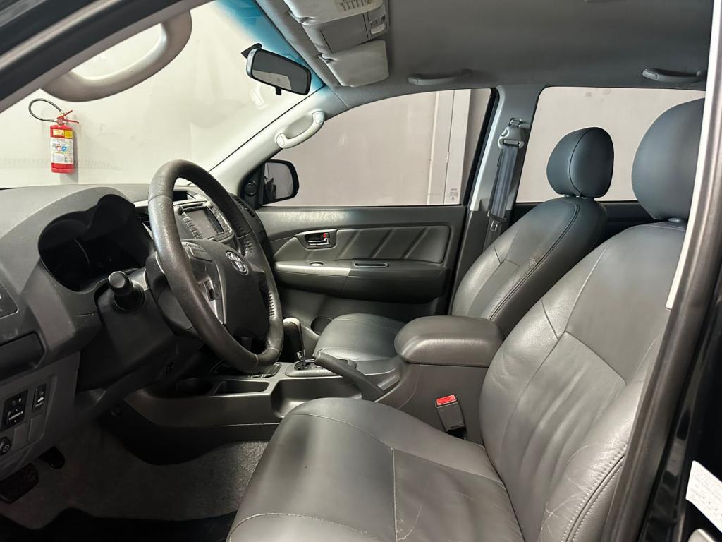 TOYOTA Hilux Caminhonete - Foto