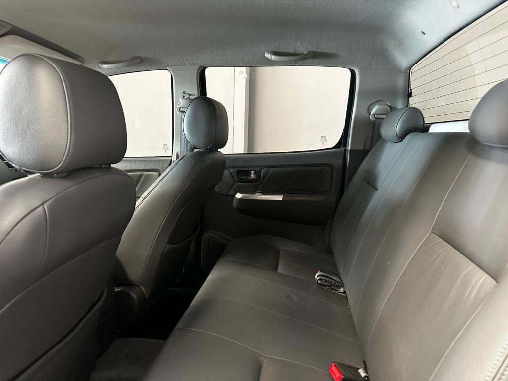 TOYOTA Hilux Caminhonete - Foto