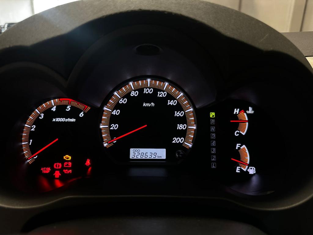 TOYOTA Hilux Caminhonete - Foto