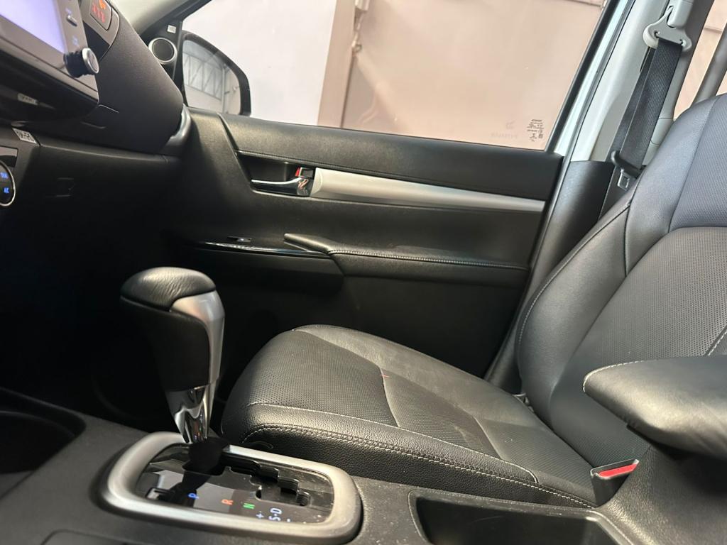 TOYOTA Hilux Caminhonete - Foto