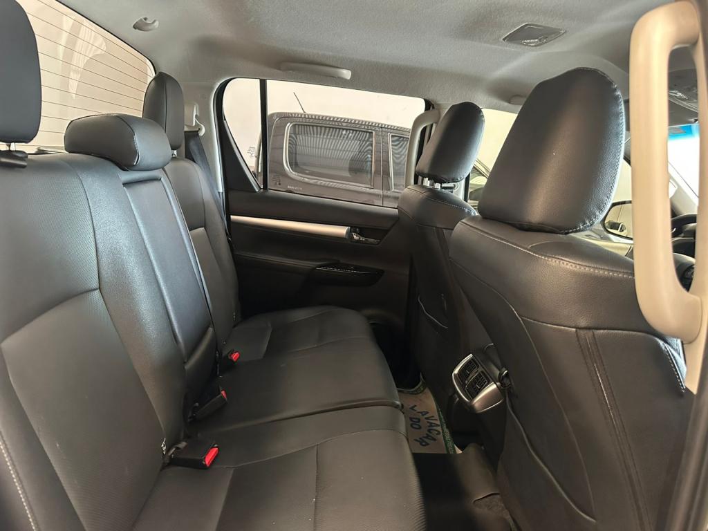 TOYOTA Hilux Caminhonete - Foto