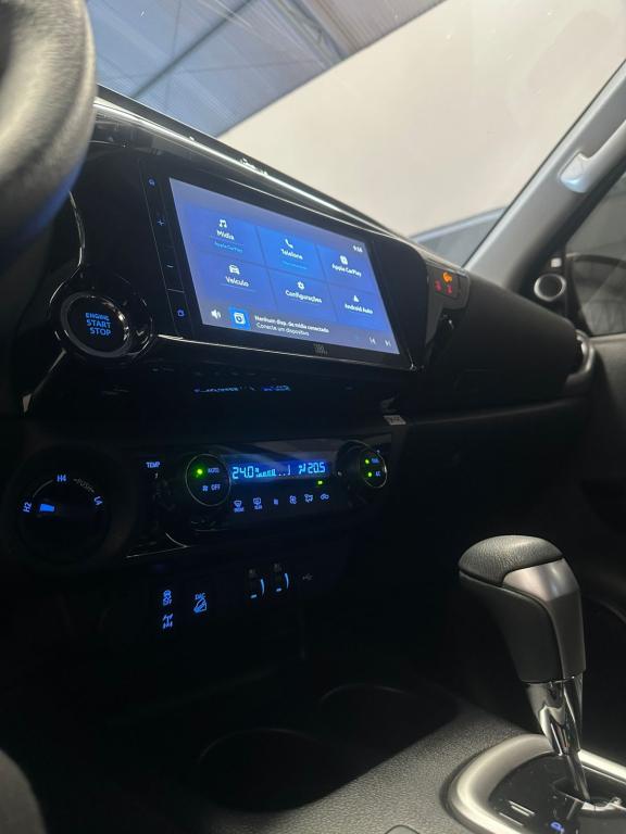 TOYOTA Hilux Caminhonete - Foto