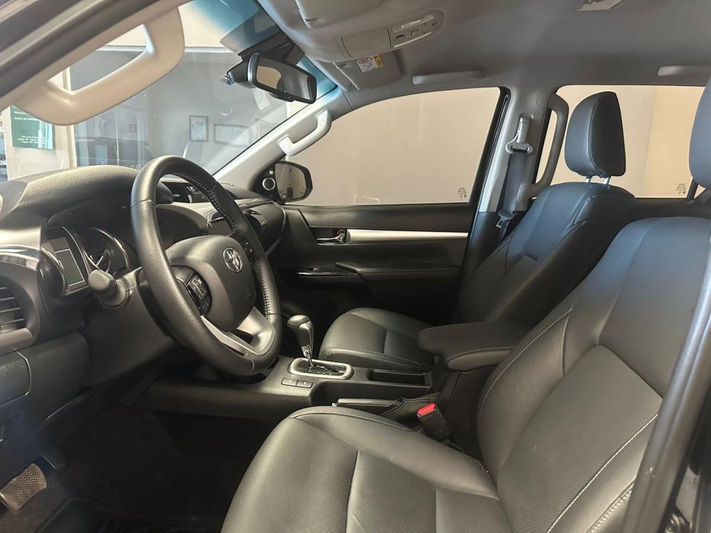 TOYOTA Hilux Caminhonete - Foto