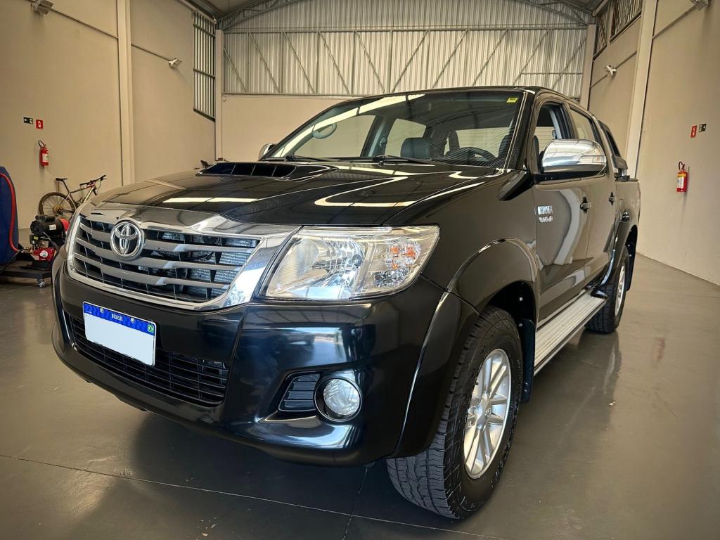 TOYOTA Hilux Caminhonete - Foto