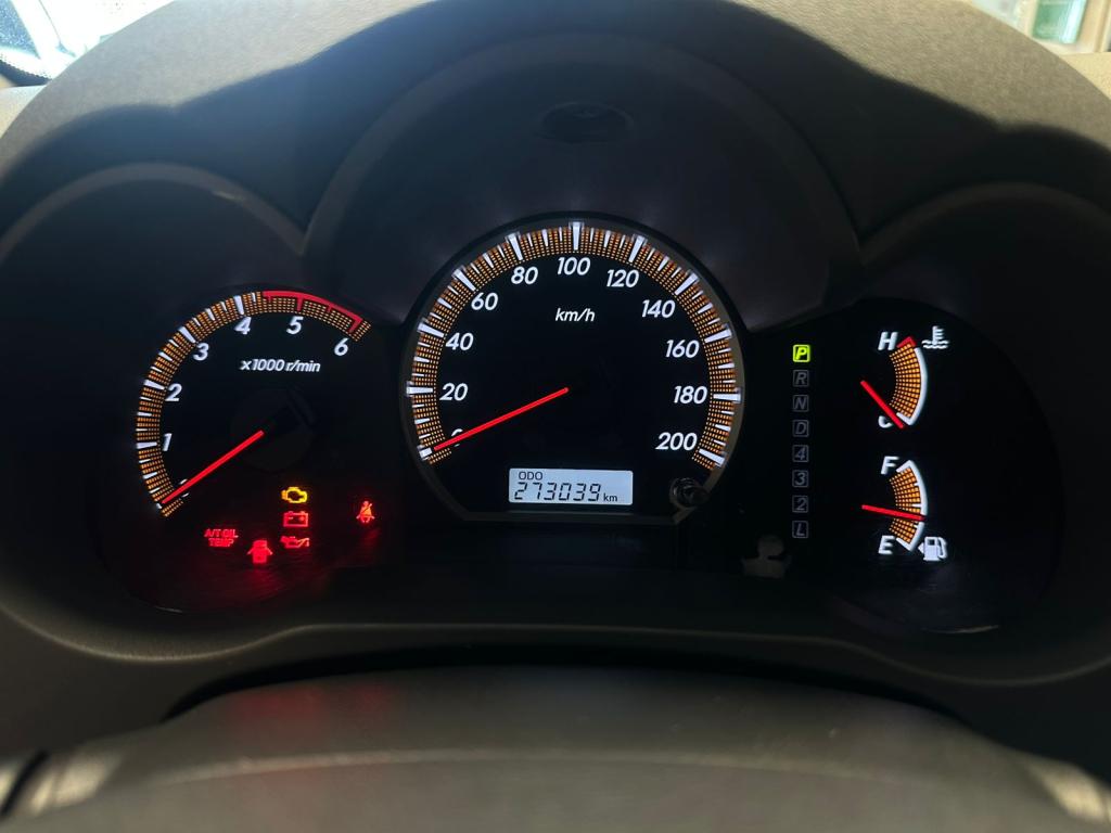 TOYOTA Hilux Caminhonete - Foto