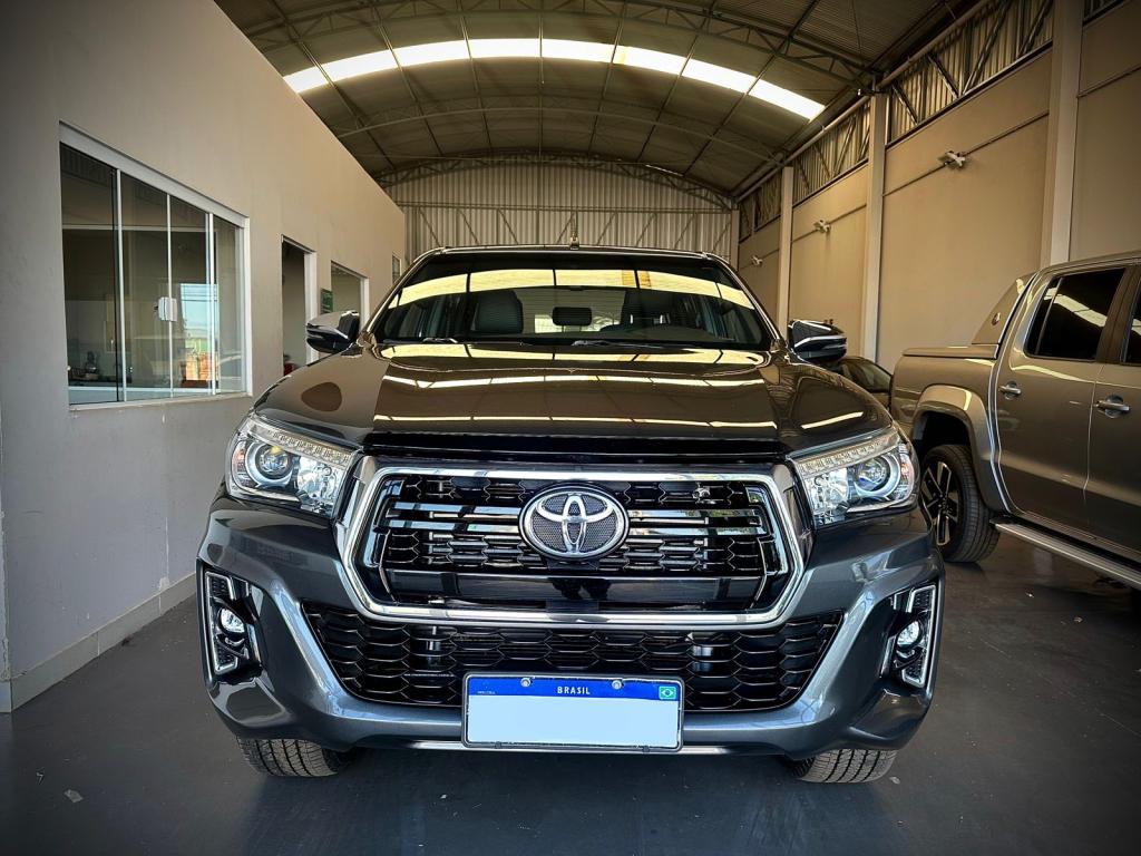 TOYOTA Hilux Caminhonete - Foto
