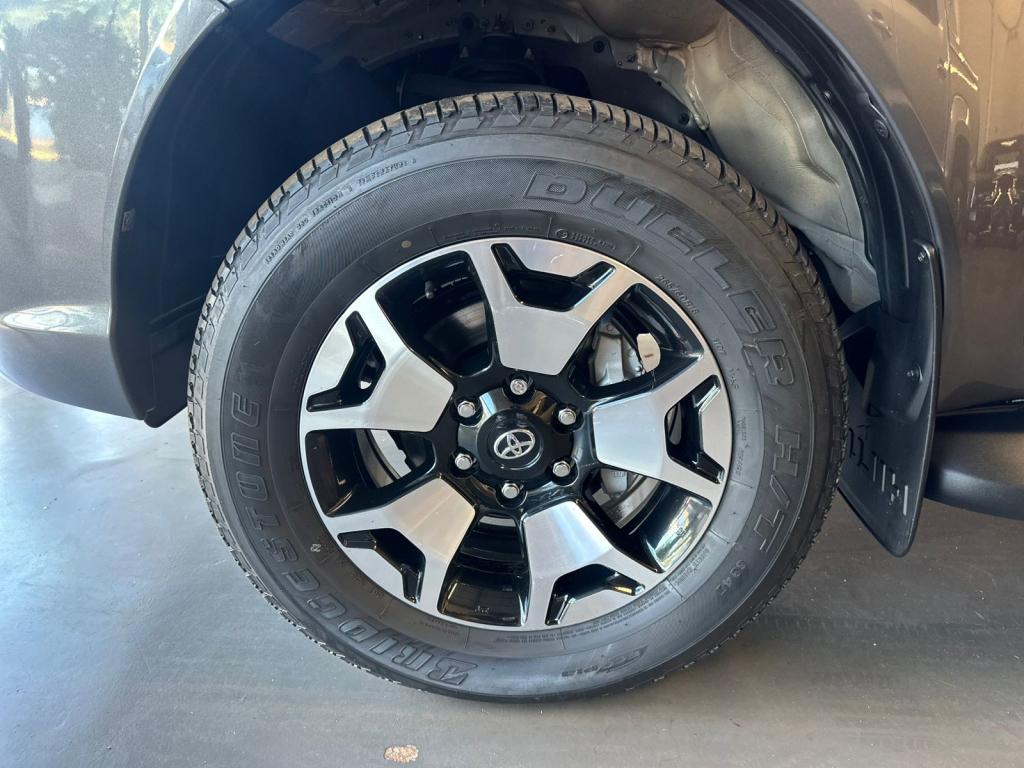 TOYOTA Hilux Caminhonete - Foto