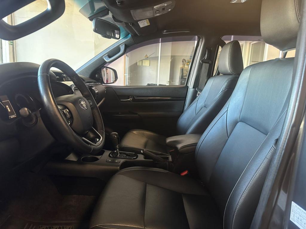 TOYOTA Hilux Caminhonete - Foto