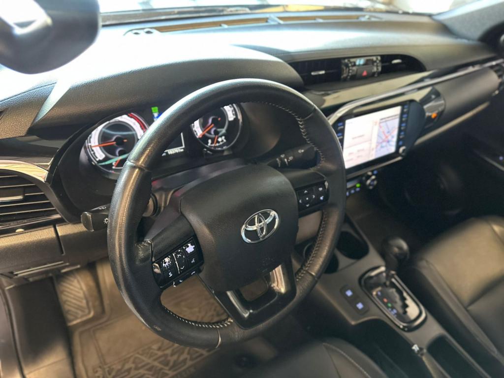 TOYOTA Hilux Caminhonete - Foto
