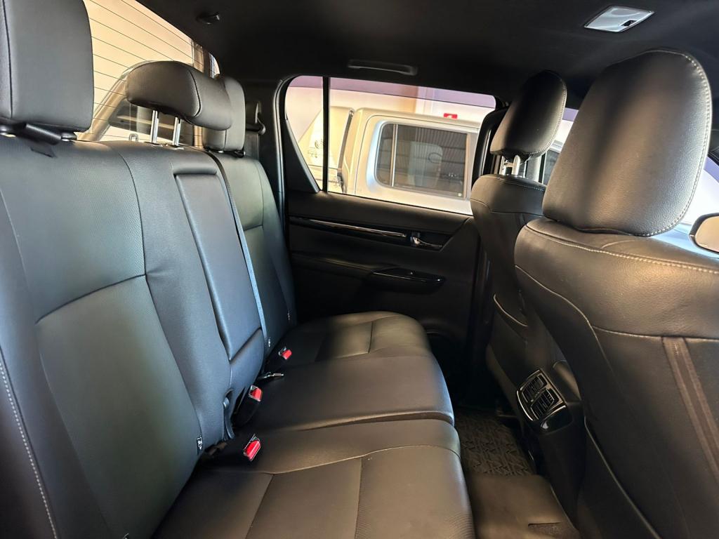 TOYOTA Hilux Caminhonete - Foto