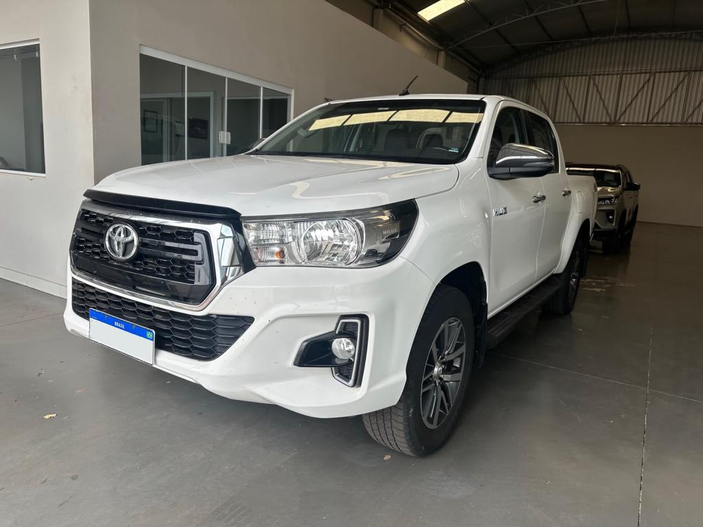 TOYOTA Hilux Caminhonete - Foto