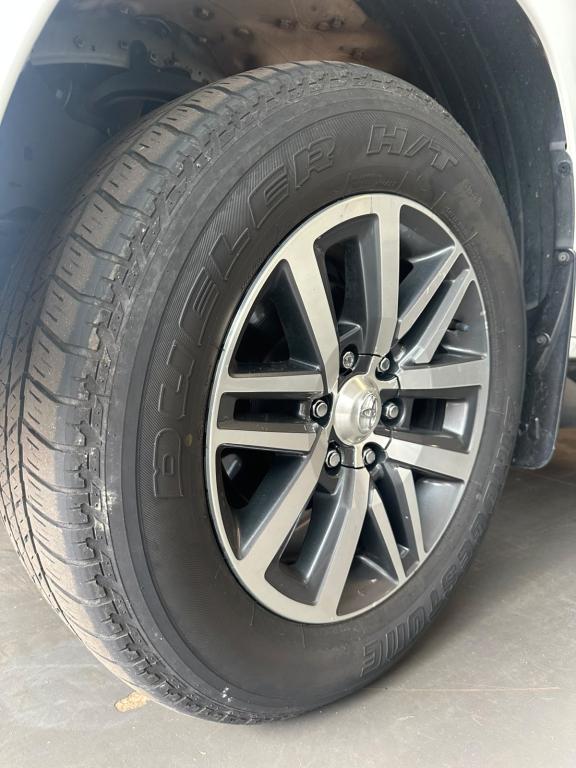 TOYOTA Hilux Caminhonete - Foto