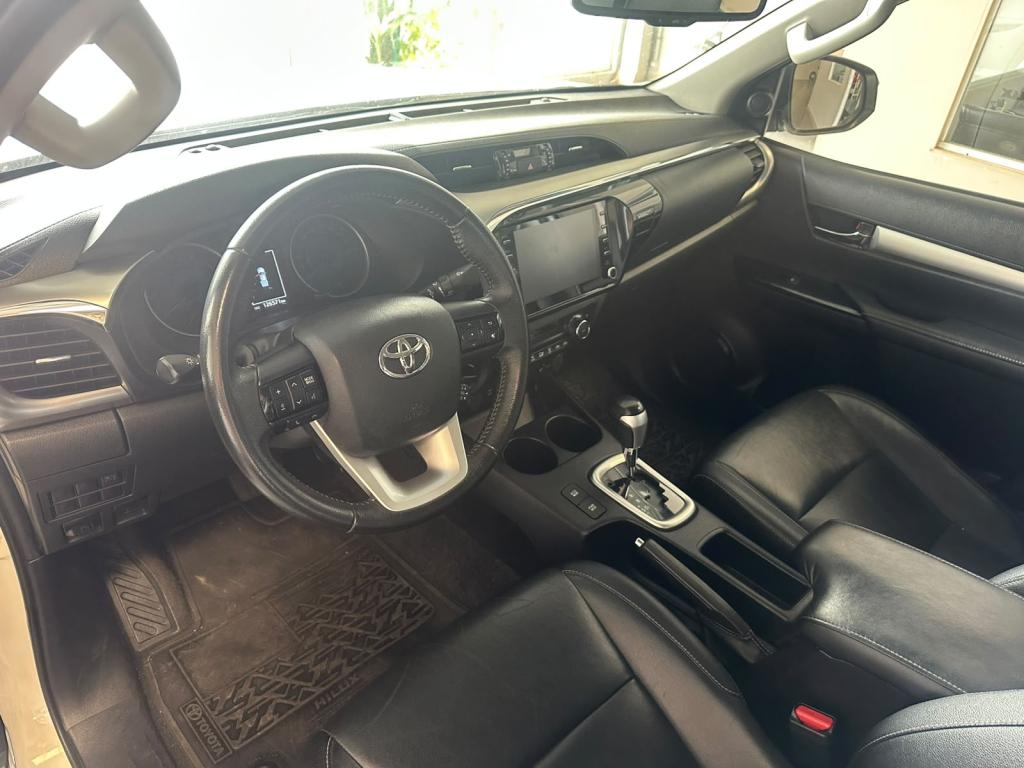 TOYOTA Hilux Caminhonete - Foto