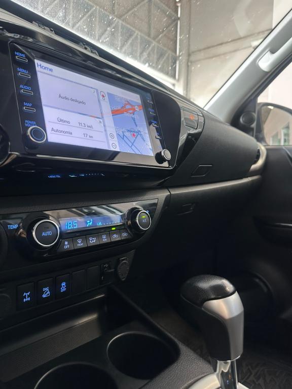 TOYOTA Hilux Caminhonete - Foto