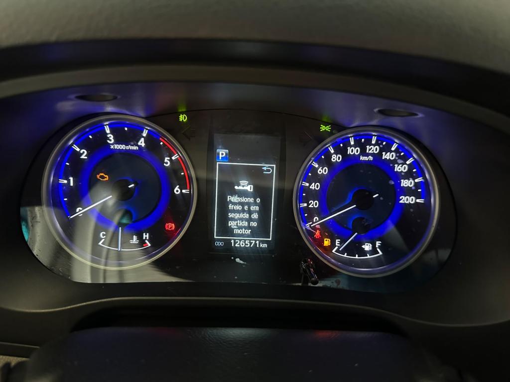 TOYOTA Hilux Caminhonete - Foto