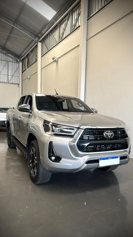 TOYOTA Hilux Caminhonete - Foto
