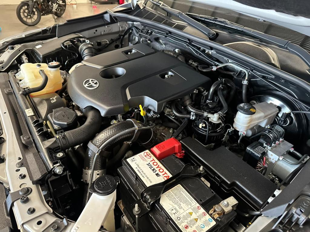 TOYOTA Hilux Caminhonete - Foto