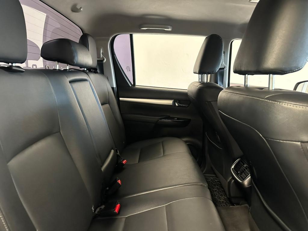 TOYOTA Hilux Caminhonete - Foto