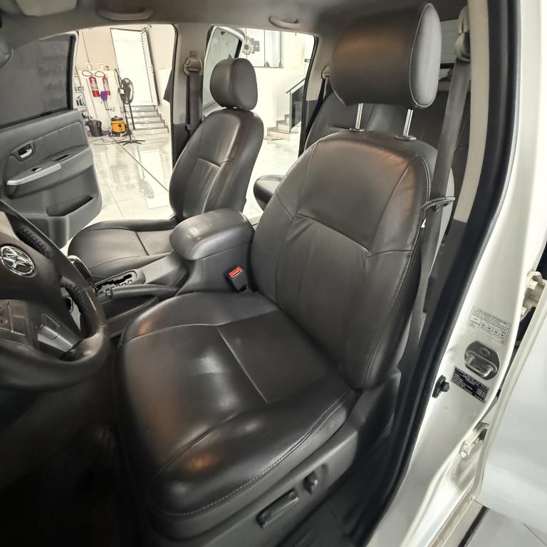 TOYOTA Hilux Caminhonete - Foto