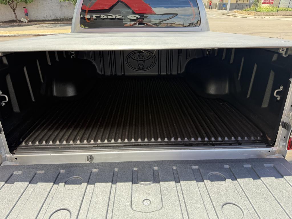 TOYOTA Hilux Caminhonete - Foto