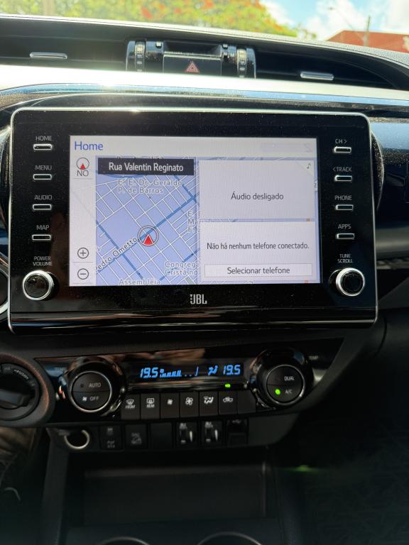 TOYOTA Hilux Caminhonete - Foto