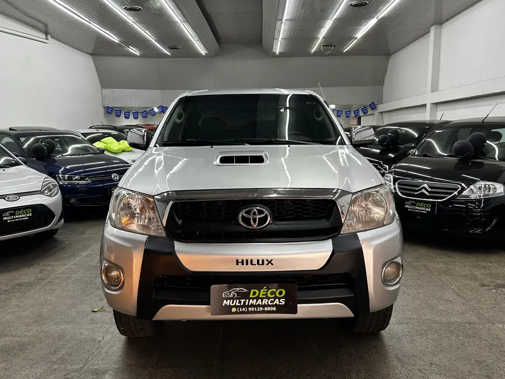 TOYOTA Hilux Caminhonete - Foto
