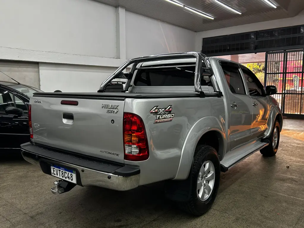 TOYOTA Hilux Caminhonete - Foto