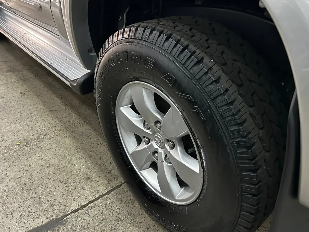 TOYOTA Hilux Caminhonete - Foto