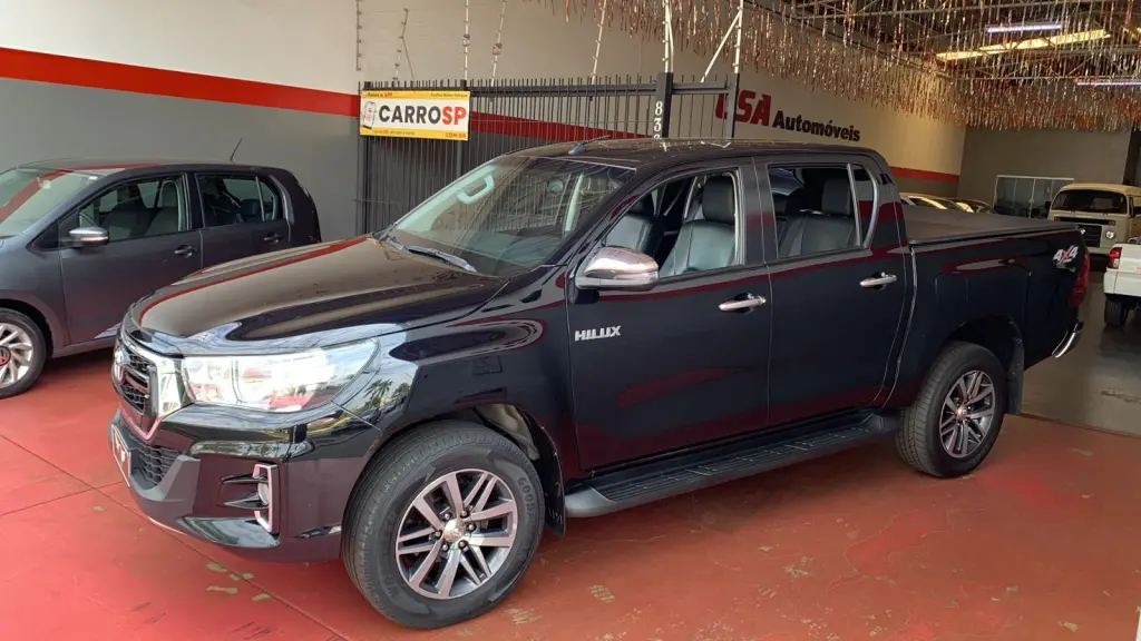 TOYOTA Hilux Caminhonete - Foto