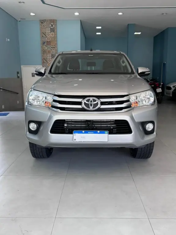 TOYOTA Hilux Caminhonete - Foto