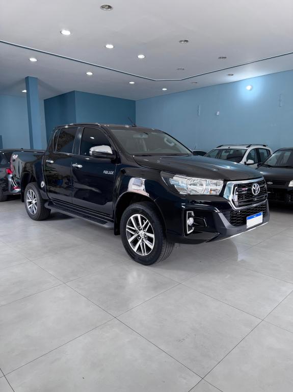 TOYOTA Hilux Caminhonete - Foto