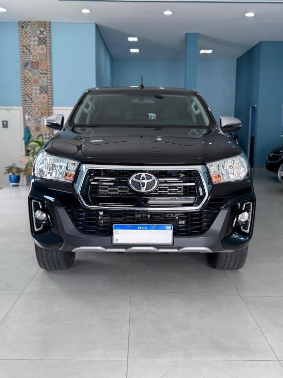 TOYOTA Hilux Caminhonete - Miniatura