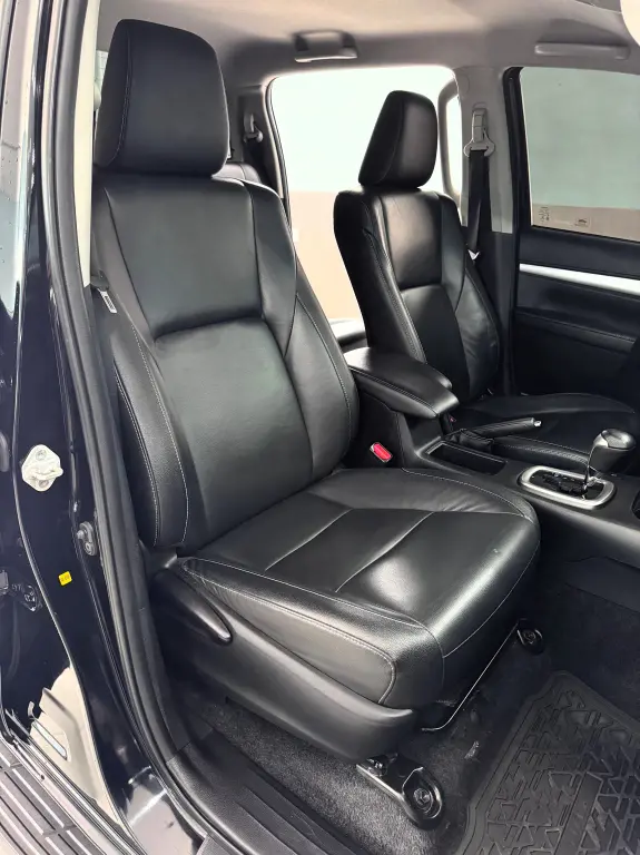 TOYOTA Hilux Caminhonete - Foto