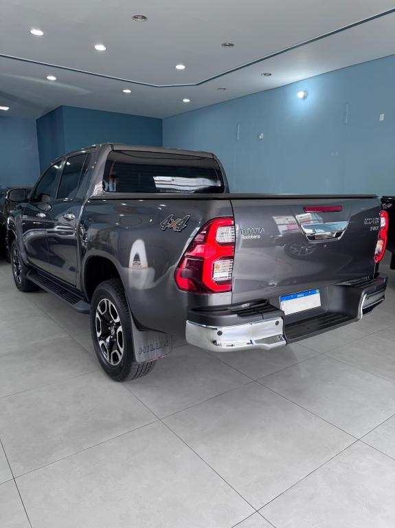 TOYOTA Hilux Caminhonete - Miniatura