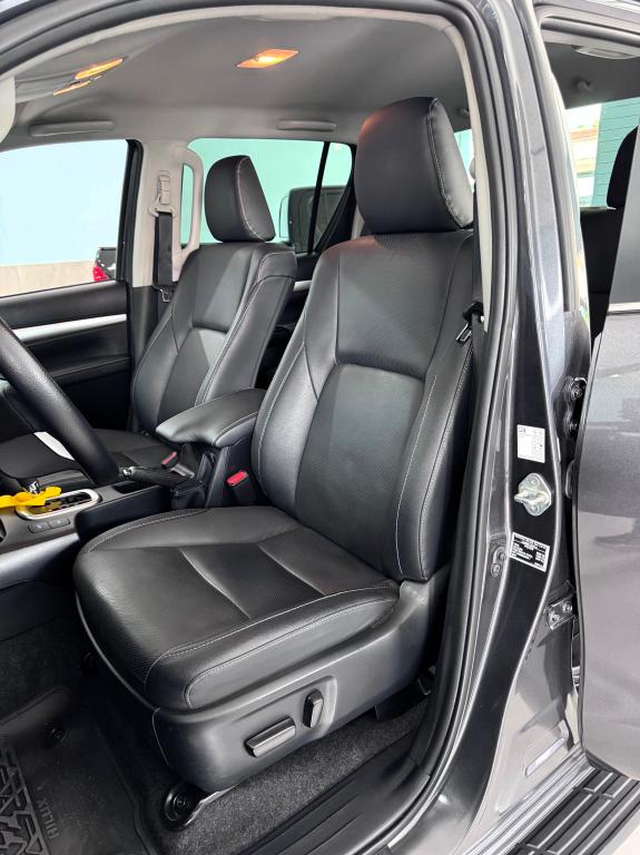 TOYOTA Hilux Caminhonete - Miniatura