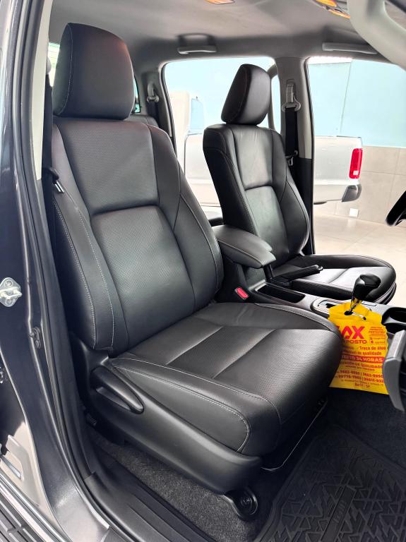 TOYOTA Hilux Caminhonete - Miniatura