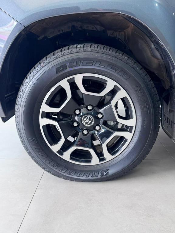 TOYOTA Hilux Caminhonete - Foto